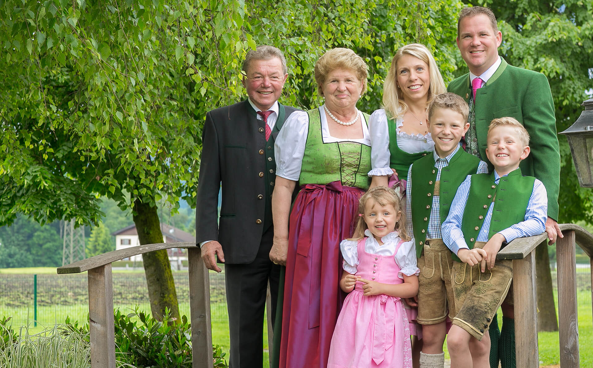 Über uns Laschensky